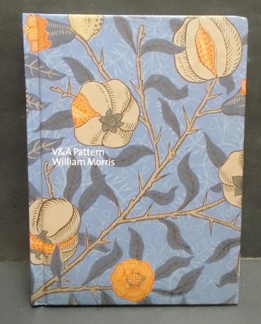 «V&A Pattern. William Morris & Co»