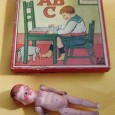 Jogo e boneco vintage