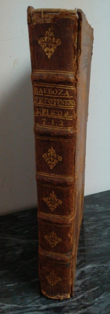 PASTORALIS SOLICITUDINIS, SIVE DE OFFICIO, ET POTESTATE EPISCOPI TRIPARTITA DESCRIPTIO