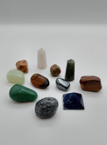 Onze pedras semi-preciosas
