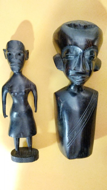 Duas figuras africanas