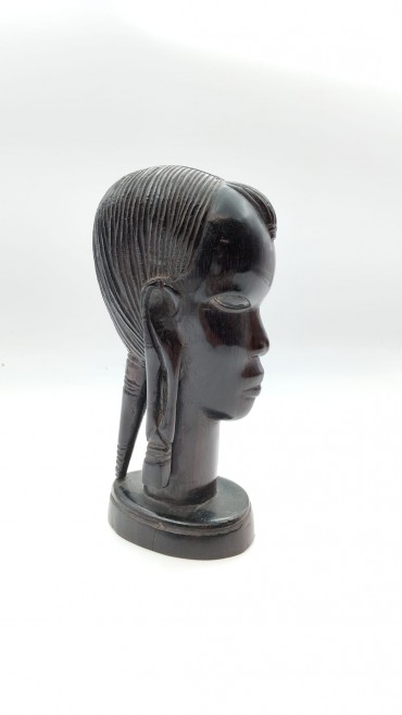 Busto mulher africana
