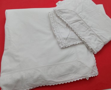 lençol e duas fronhas