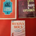 Três livros
