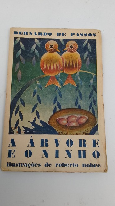 «A árvore e o ninho»