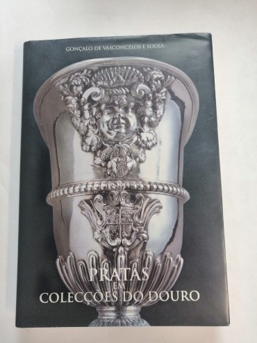 PRATAS EM COLECÇÕES DO PORTO