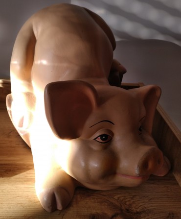 Mealheiro de grandes dimensões