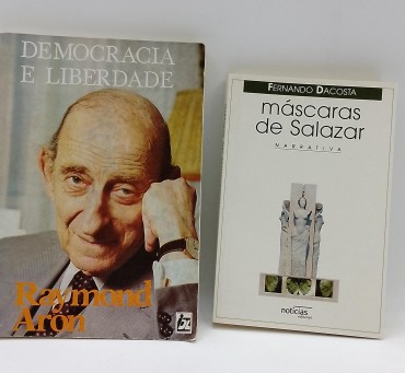 «Política-2 volumes»
