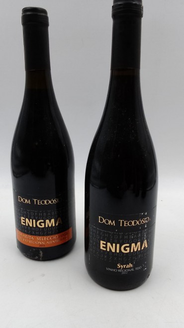 «Dom Teodosio Enigma-2 garrafas»