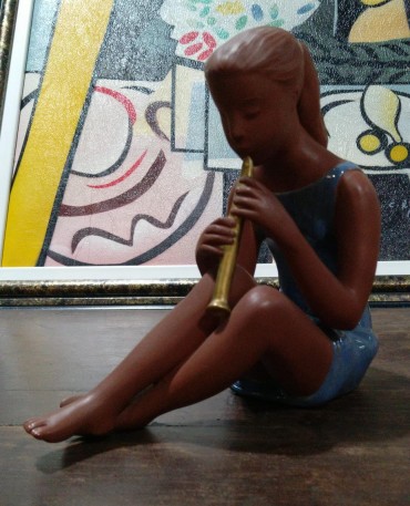 Figura feminina