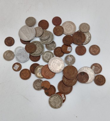 Lote de moedas de Angola, Moçambique, São Tomé e Príncipe, Cabo Verde e Guiné