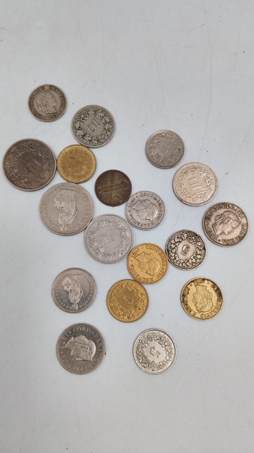 Lote de moedas da Suíça