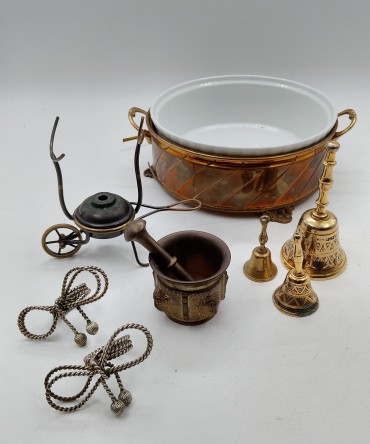 Lote de peças em metal