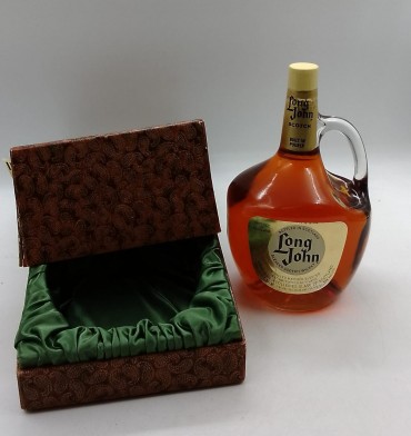 «Long John Blended Scotch Whisky»