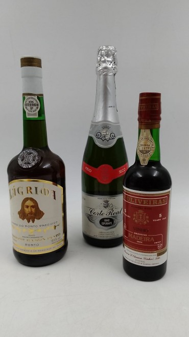 «Lote de 3 garrafas»