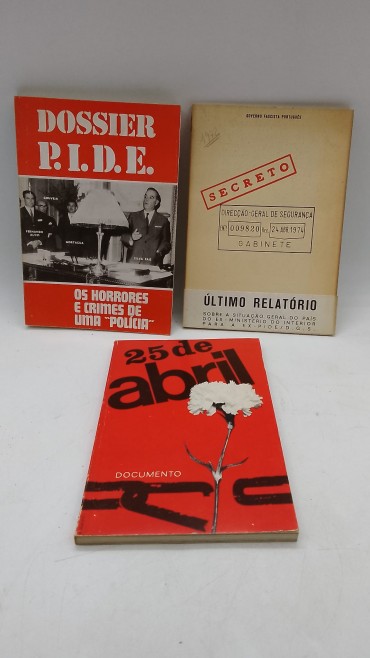 «25 de Abril-3 volumes»