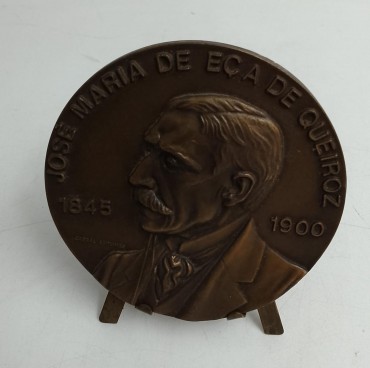«Medalha José Maria de Eça de Queiroz»