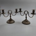Par de candelabros