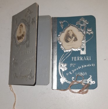 Dois cartões do século XIX c/fotografia do Príncipe Real…	