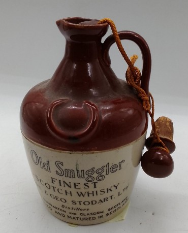 «Old Smugler finest Scoth Whisky»