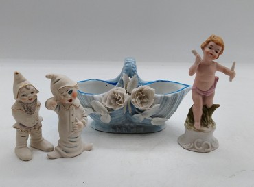 Conjunto de peças em biscuit