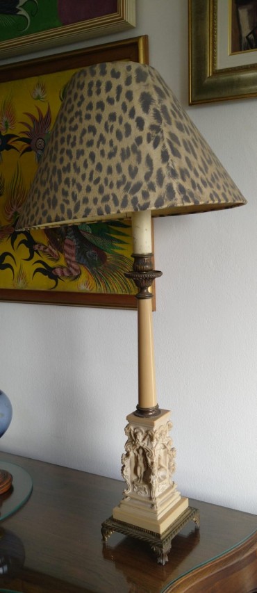 Par de candeeiros de mesa