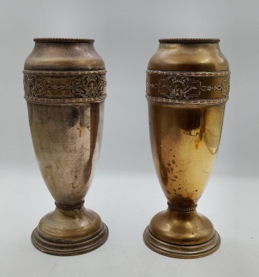 Duas jarras românticas