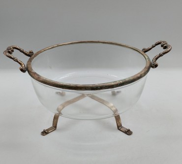 Taça com pegas e suporte