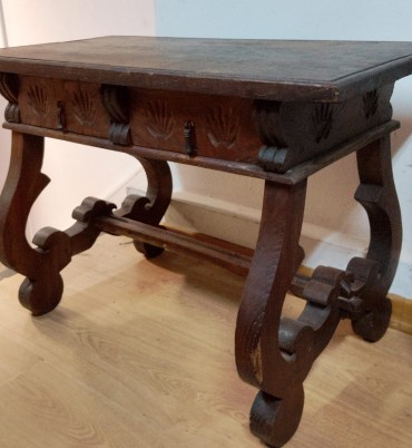 Mesa de apoio rústica