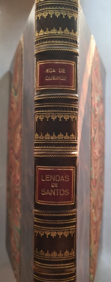 LENDAS DE SANTOS 