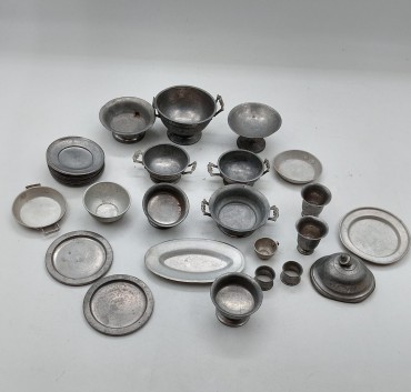 Conjunto de panelas de brincar vintage