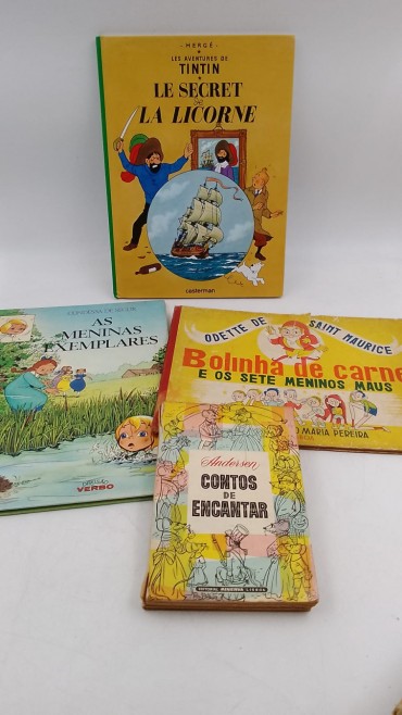 «Livros Infantis-4 volumes»