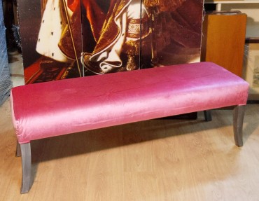 Banqueta cor-de-rosa