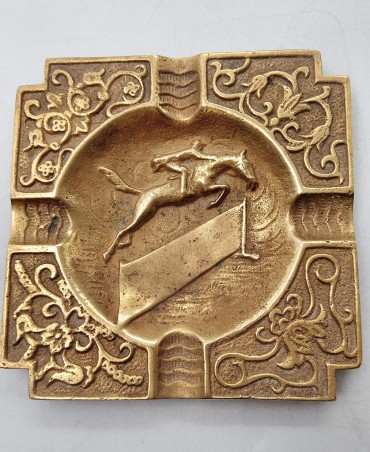 Cinzeiro «Cavalo e Cavaleiro»