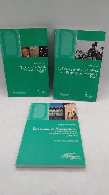 «Colecção Biblioteca Diplomática-3 volumes»