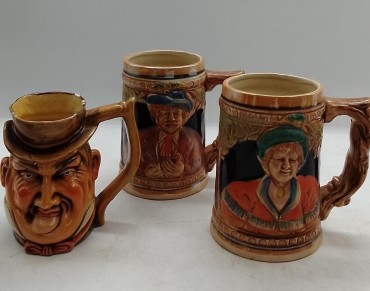 «Canecas de cerveja-3 canecas»