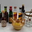 «Lote de garrafas miniatura»
