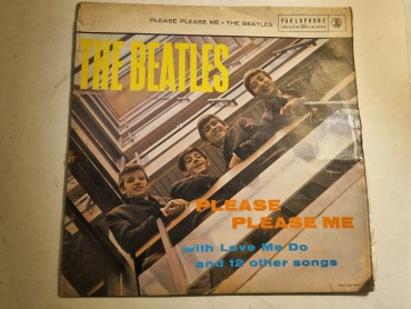 THE BEATLES – primeiro disco