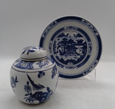 «Conjunto de pote e prato»