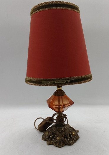 «Candeeiro de metal»