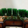 Doze copos verdes